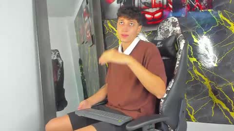 Snapshot of eithan__boy chatting on March 2026 11:26:02 AM Eithan online show from March 2026 11:26:02 AM