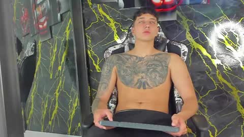 Snapshot of eithan__boy chatting on April 2026 12:31:01 PM Eithan online show from April 2026 12:31:01 PM