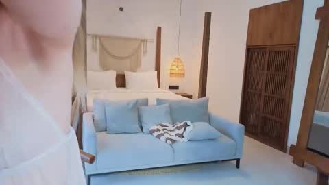 please read my bio there is information about private shows and about my personality online show from December 2025 11:11:02 PM