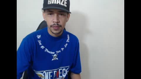 Instagram BelowAbajo online show from July 2026 02:35:02 AM