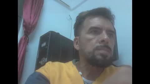 Snapshot of el_principe_veryhot chatting on October 2025 02:24:01 AM el_principe_veryhot online show from October 2025 02:24:01 AM