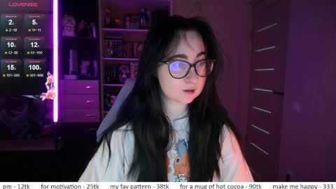 Snapshot of el_sweety chatting on May 2026 11:38:01 AM If you like it when I meow give me a thumbs up online show from May 2026 11:38:01 AM