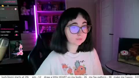 If you like it when I meow give me a thumbs up online show from July 2026 01:42:01 PM