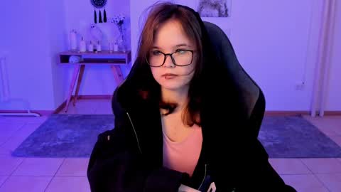 Your sweet girl online show from February 2025 10:23:02 PM