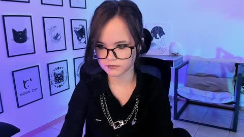 Your sweet girl online show from February 2025 05:35:02 AM