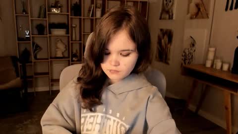 Your sweet girl online show from September 2025 10:11:01 PM