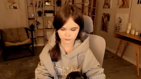 Your sweet girl online show from October 2025 07:22:02 PM