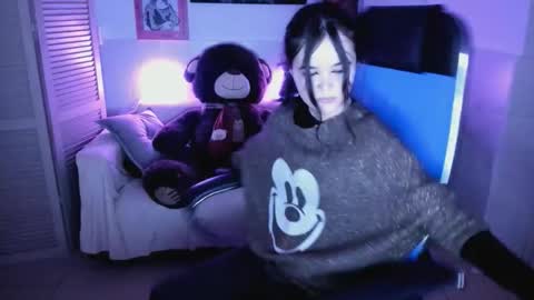 Your sweet girl online show from October 2025 07:58:02 PM