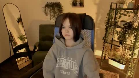 Your sweet girl online show from April 2026 10:15:02 PM