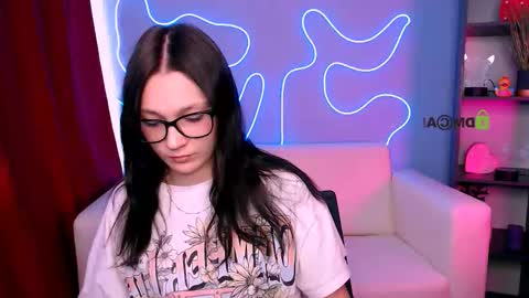 elani online show from February 2026 10:15:02 AM