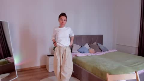 ELA 3 online show from May 2026 06:42:02 AM