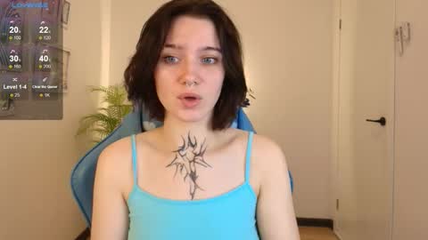 Snapshot of elastikiss chatting on November 2025 02:32:02 AM elastikiss online show from November 2025 02:32:02 AM