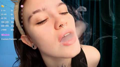 Snapshot of elastikiss chatting on November 2025 02:33:02 AM elastikiss online show from November 2025 02:33:02 AM