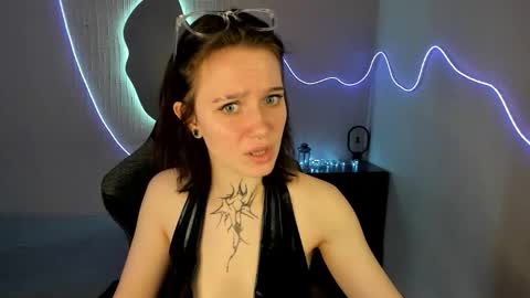 elastikiss online show from March 2026 05:24:01 AM