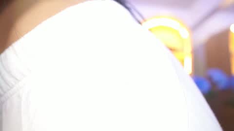 Snapshot of elasummeer chatting on November 2025 11:45:01 AM Elasummeer online show from November 2025 11:45:01 AM