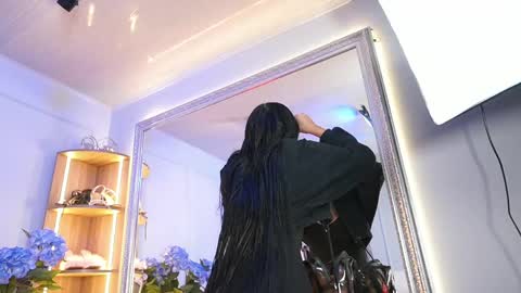 Snapshot of elasummeer chatting on April 2026 12:08:02 PM Elasummeer online show from April 2026 12:08:02 PM