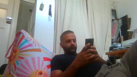 daniel18cmx online show from February 2026 02:51:01 AM