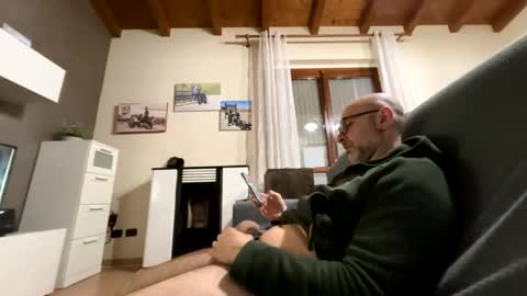 Eldiablo844 online show from April 2026 08:06:02 PM