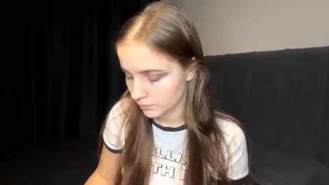 Kelly online show from February 2026 03:24:01 PM