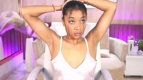 Snapshot of electraajones chatting on November 2025 11:32:01 AM Electra Jones online show from November 2025 11:32:01 AM