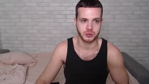 Alex online show from November 2025 02:02:02 AM