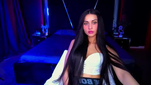 Snapshot of elegant_mysterious chatting on September 2025 08:19:01 PM elegant_mysterious online show from September 2025 08:19:01 PM