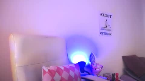  Elektra Sky  online show from March 2026 09:45:01 PM