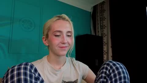 Elen  online show from July 2026 04:52:02 AM