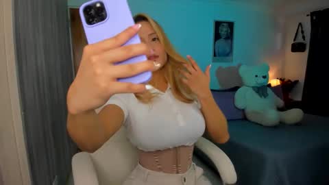 Elena online show from January 2026 08:56:01 PM