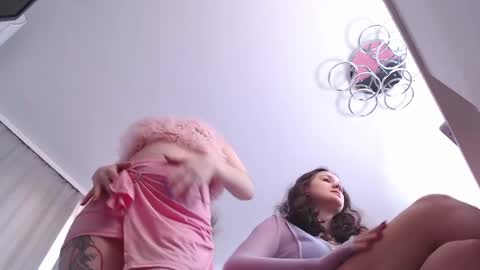 Elena online show from April 2026 07:15:02 AM