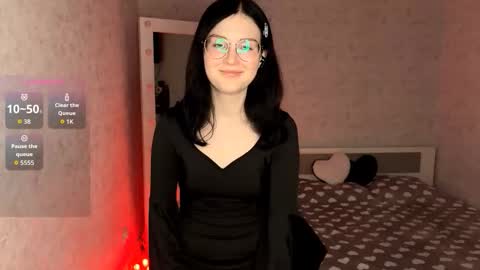 Annie PVT IS OPEN online show from February 2026 02:53:01 AM