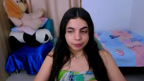 agnes online show from September 2025 07:04:01 PM