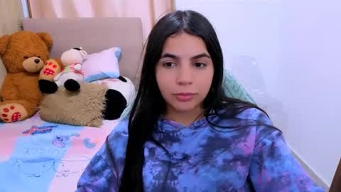 Snapshot of elenna_hotx chatting on February 2026 06:39:01 PM agnes online show from February 2026 06:39:01 PM