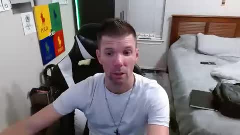 Walker online show from October 2025 04:13:02 AM