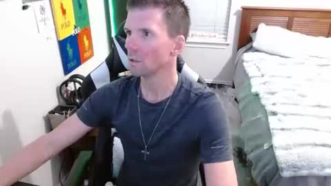 Walker online show from November 2025 02:54:02 AM