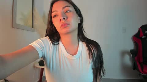 Elizabeth online show from January 2025 11:19:02 PM