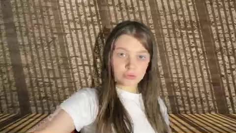 Snapshot of eli_kuper_777 chatting on May 2026 08:17:02 PM eli_kuper_777 online show from May 2026 08:17:02 PM