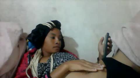 elia011 online show from May 2026 07:44:02 PM