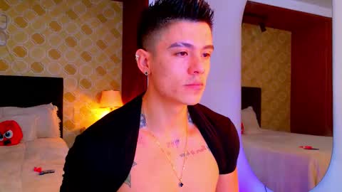 Elian online show from March 2026 07:35:01 PM