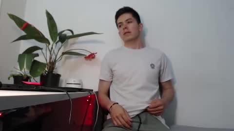 Elian online show from February 2026 08:07:02 PM