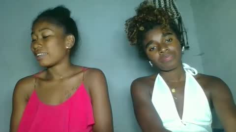 elina981 online show from March 2026 06:15:01 PM