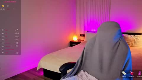 Snapshot of elina_nortas chatting on February 2026 03:43:01 AM Elina online show from February 2026 03:43:01 AM