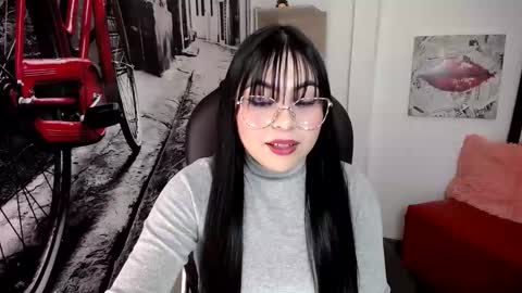 Elina  online show from January 2026 09:42:01 PM