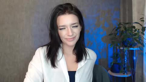 Elina online show from March 2026 09:53:02 PM