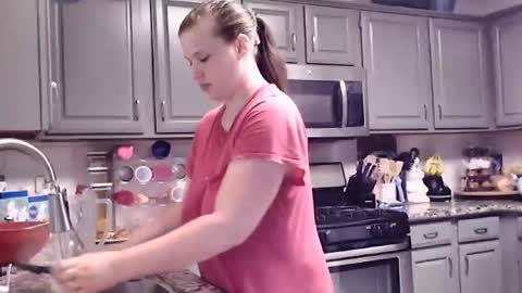 ElinaReign   online show from April 2026 02:11:02 AM