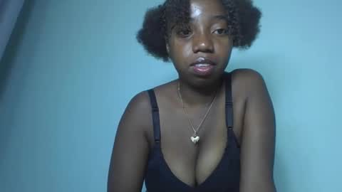 elisa821456 online show from March 2026 03:30:02 PM