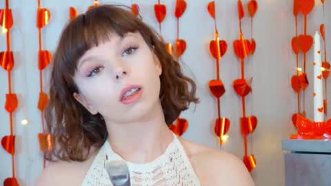 Snapshot of elisabethdavis chatting on February 2026 03:27:02 PM ElisabethDavis online show from February 2026 03:27:02 PM