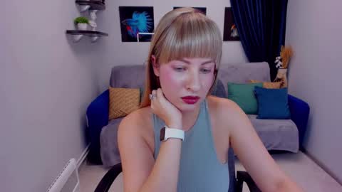 Elisabeth online show from December 2024 08:57:02 PM