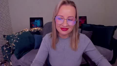 Elisabeth online show from March 2025 03:18:02 PM