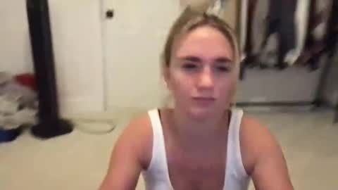 Elisa Sinclair online show from December 2024 06:40:01 PM